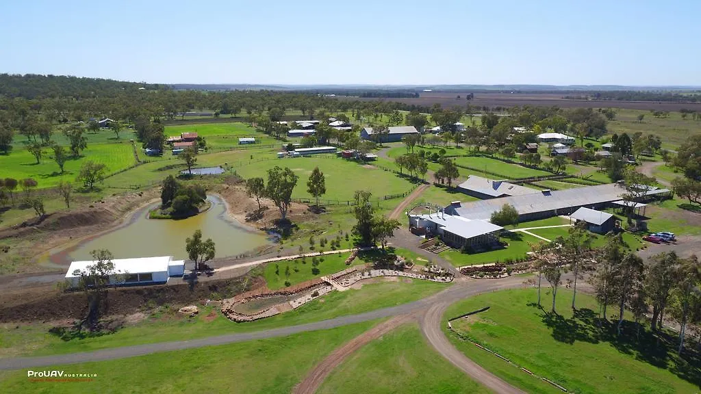 **** Campsite The Woolshed At Jondaryan Hotel Australia